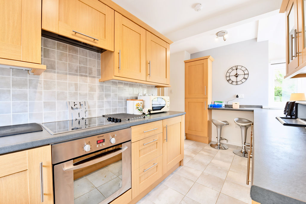 Kitchen- click for photo gallery